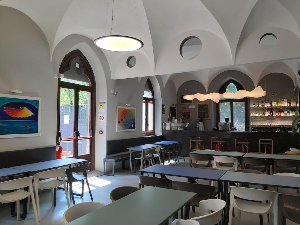 Babila Hostel Milan Exterior photo