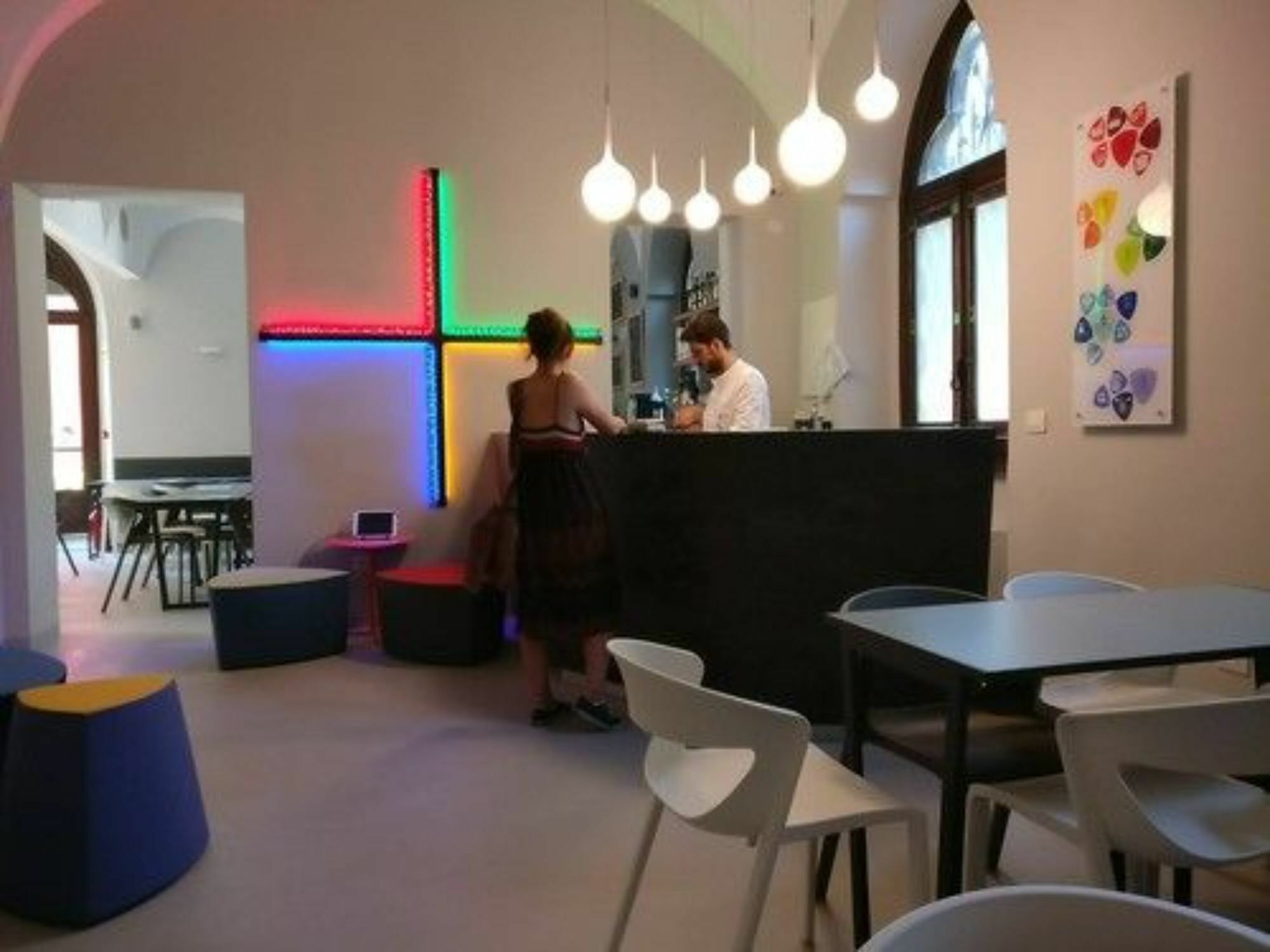 Babila Hostel Milan Exterior photo